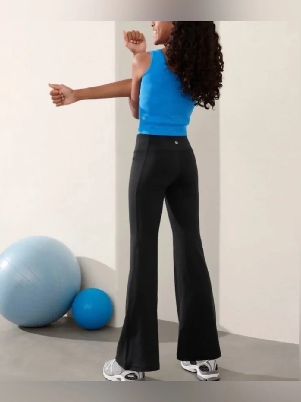 Athleta Girls Stash Your Treasures Ultra Flare Pants Black Size M8-10